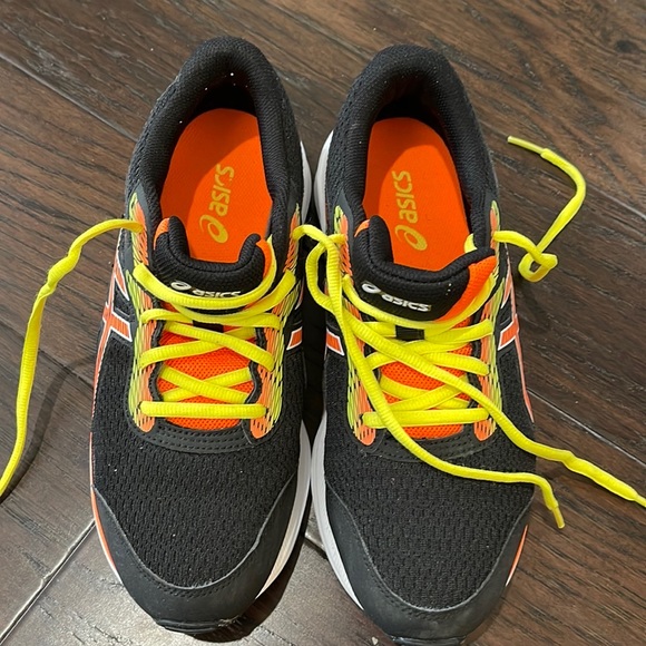 ASICS sneakers - Picture 4 of 4